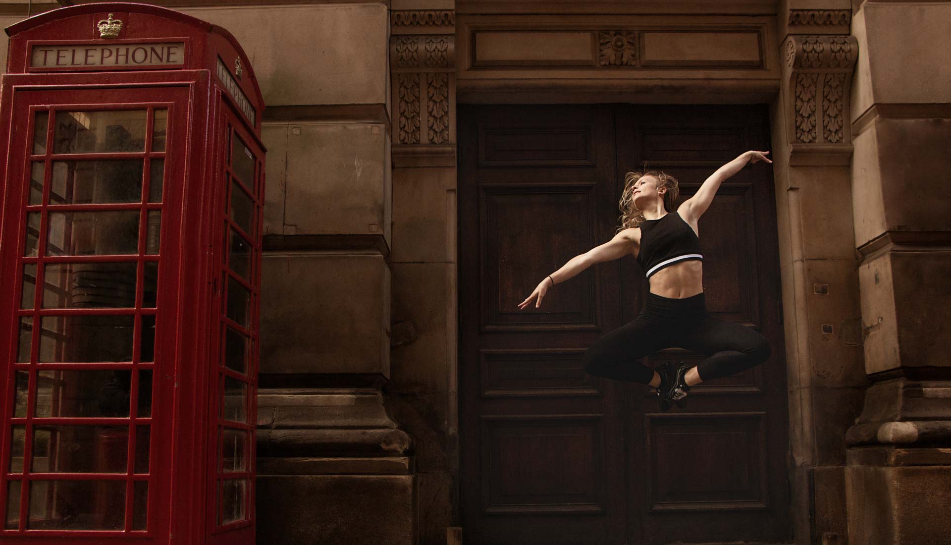 Ballet dance photoshoot in Birmingham city centre, street dance photography, dance photographer uk, dance photography Birmingham