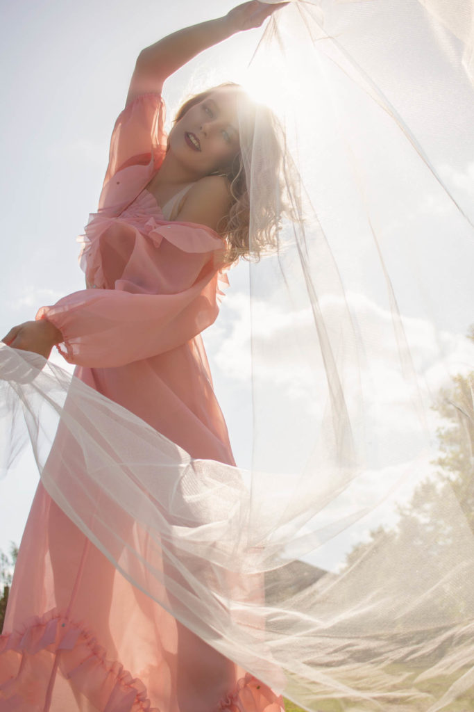 Creative dance portrait with a fabric prop. Add movement to your portraits - Anastasia Jobson Photography Blog