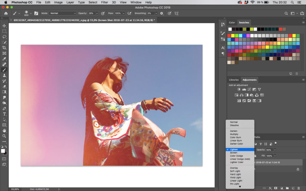 Adding light leak layer in Adobe Photoshop