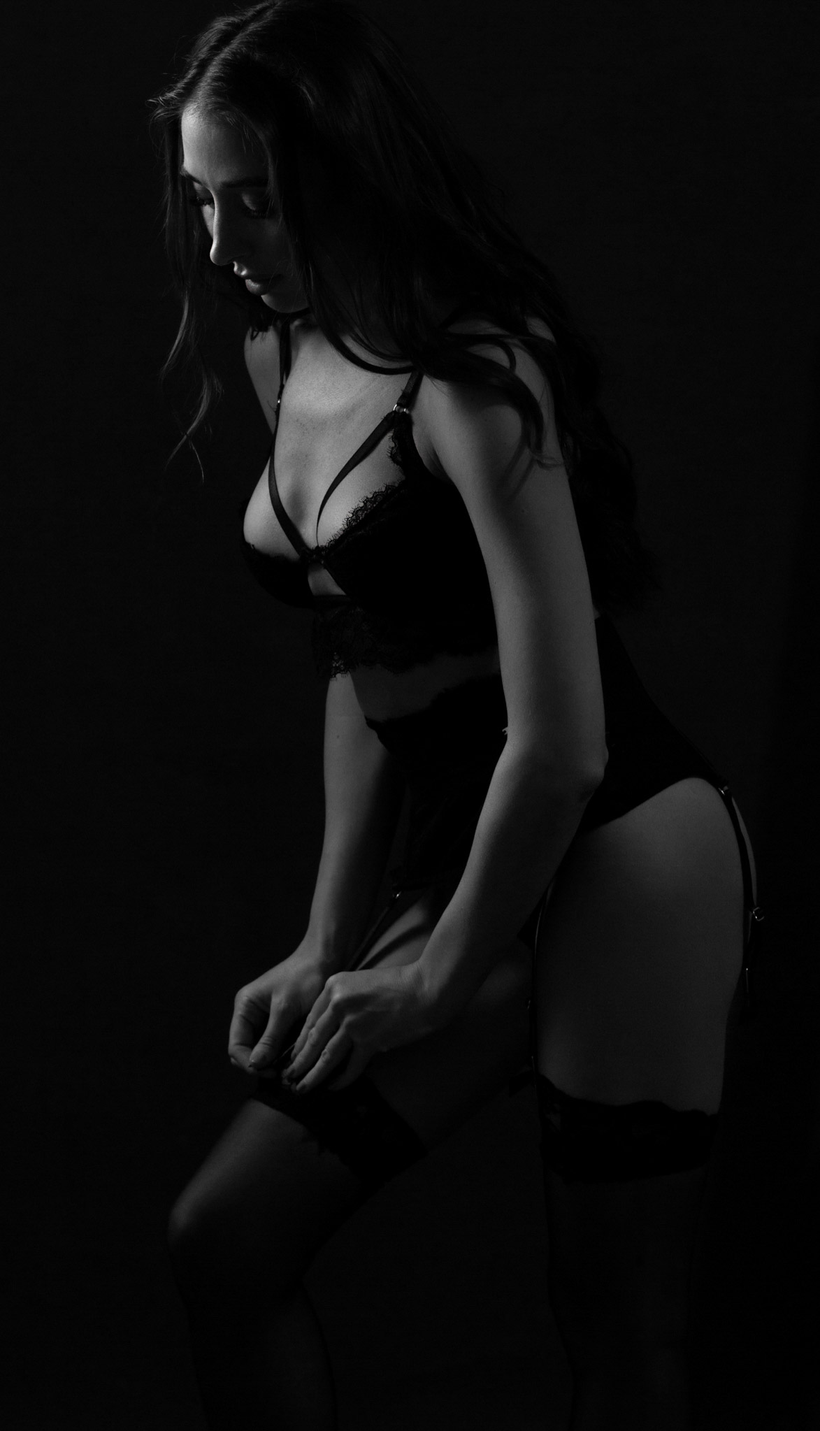 Film noir boudoir photography, black and white lingerie photoshoot, boudoir photographer Birmingham UK and West Midlands