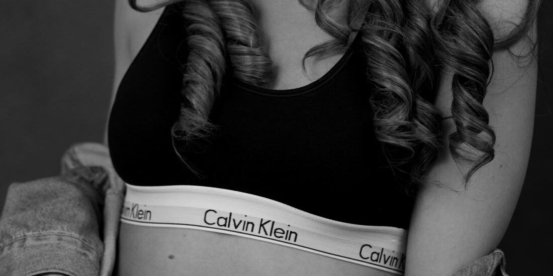 Black and white portrait of a woman in Calvin Klein underwear set. Dance and modelling portfolio